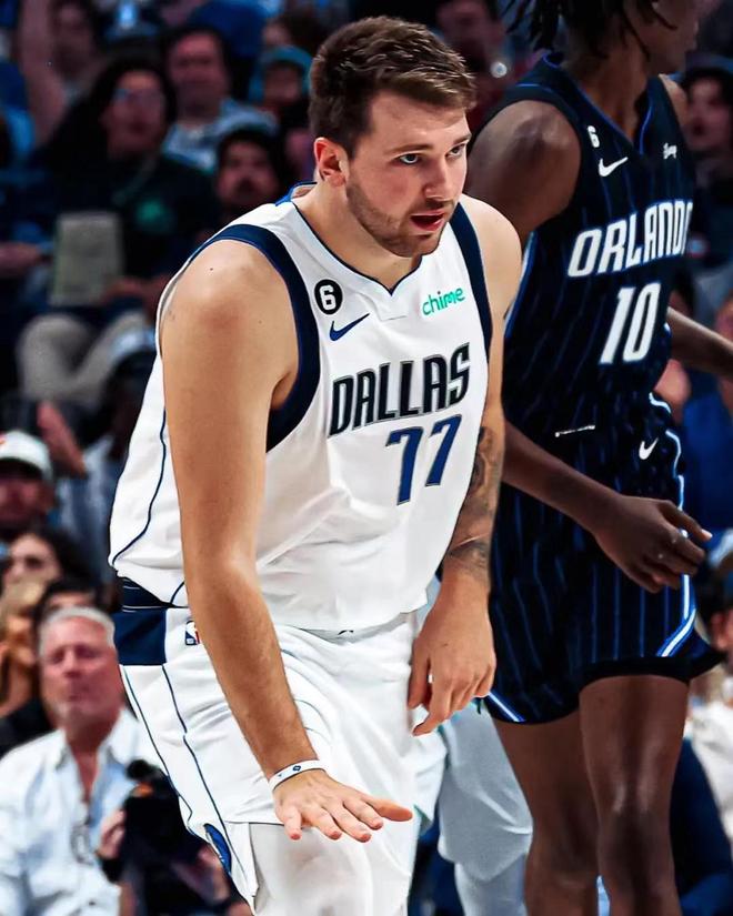 及扩大球队 及扩大球队